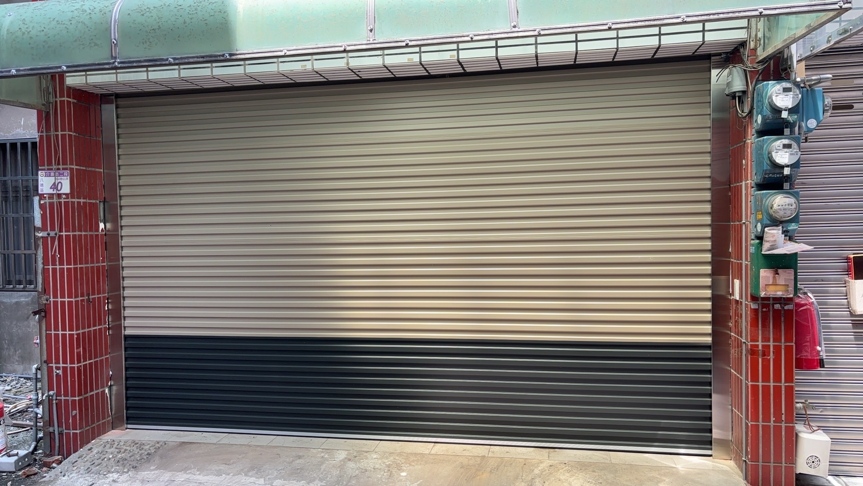 桃園鍍鋁金捲門安裝